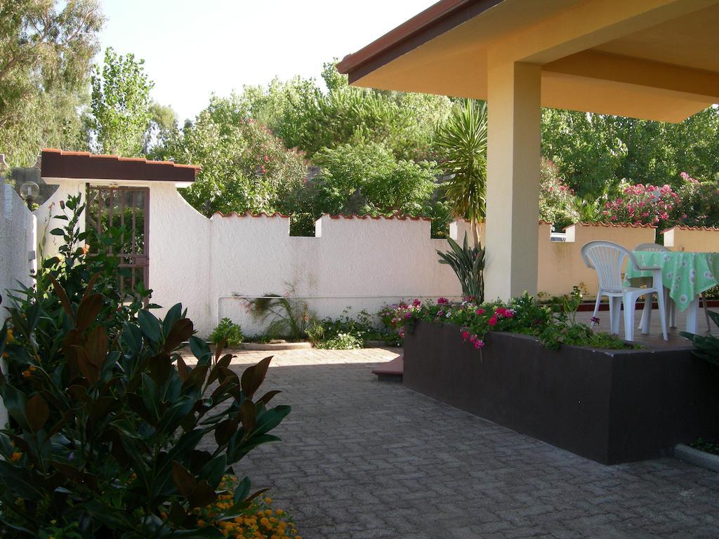Villa Magnolia Appartamenti Nicotera Exteriör bild
