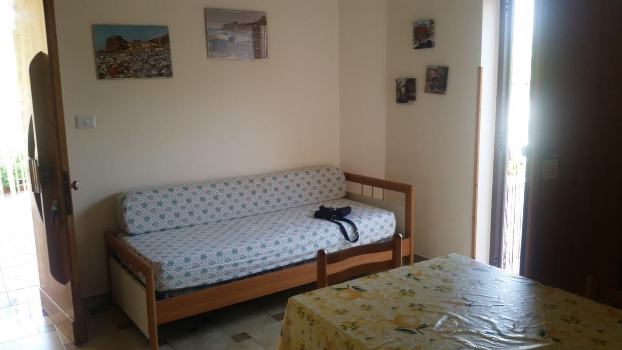 Villa Magnolia Appartamenti Nicotera Exteriör bild